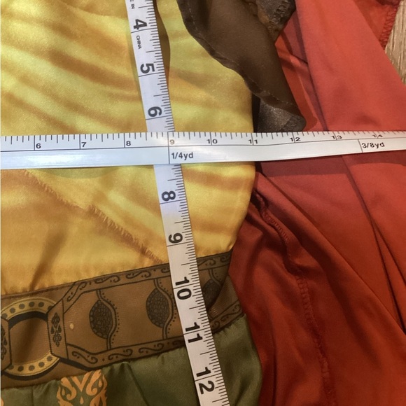 Disney‎ Raya Costume – Girls Size 5/6 – Pre-Owned (Minor Details) - Picture 5 of 9